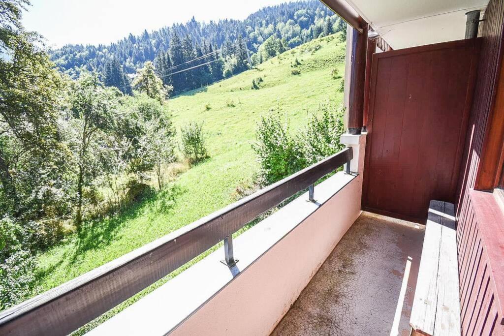 Les Cimes, Chaleureux studio 4 pers, 50m du télécabine, vue dégagée sur les pistes, DRAPS NON COMPRIS Saint-Jean-dʼAulps Esterno foto